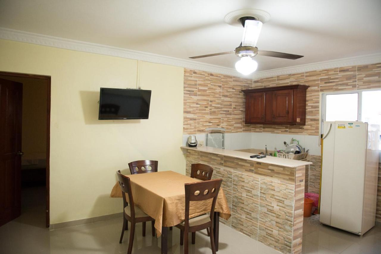 Bnb Tropical Island Aparthotel - Corales Del Sur - Santo Domingo Este Buitenkant foto