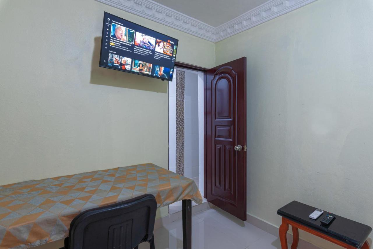 Bnb Tropical Island Aparthotel - Corales Del Sur - Santo Domingo Este Buitenkant foto
