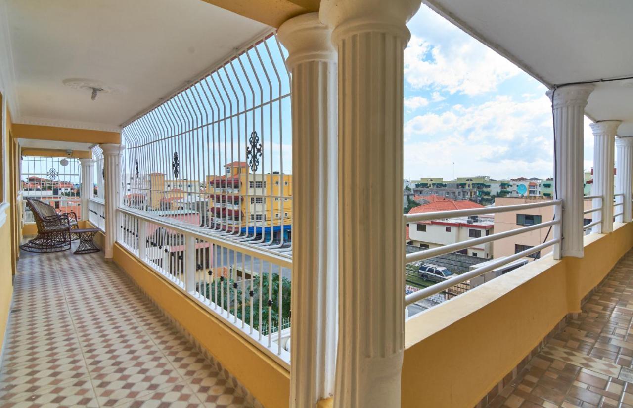 Bnb Tropical Island Aparthotel - Corales Del Sur - Santo Domingo Este Buitenkant foto