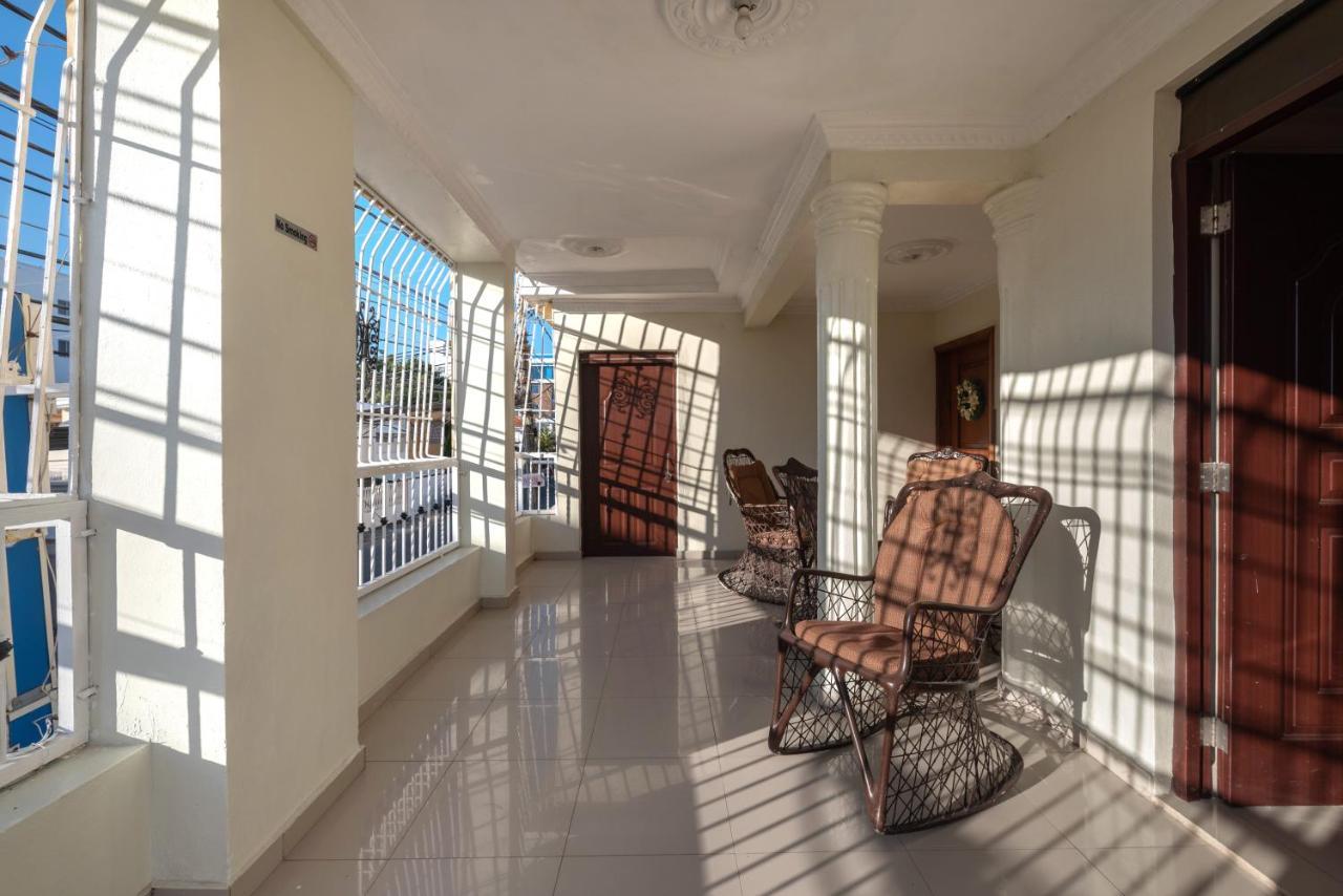 Bnb Tropical Island Aparthotel - Corales Del Sur - Santo Domingo Este Buitenkant foto