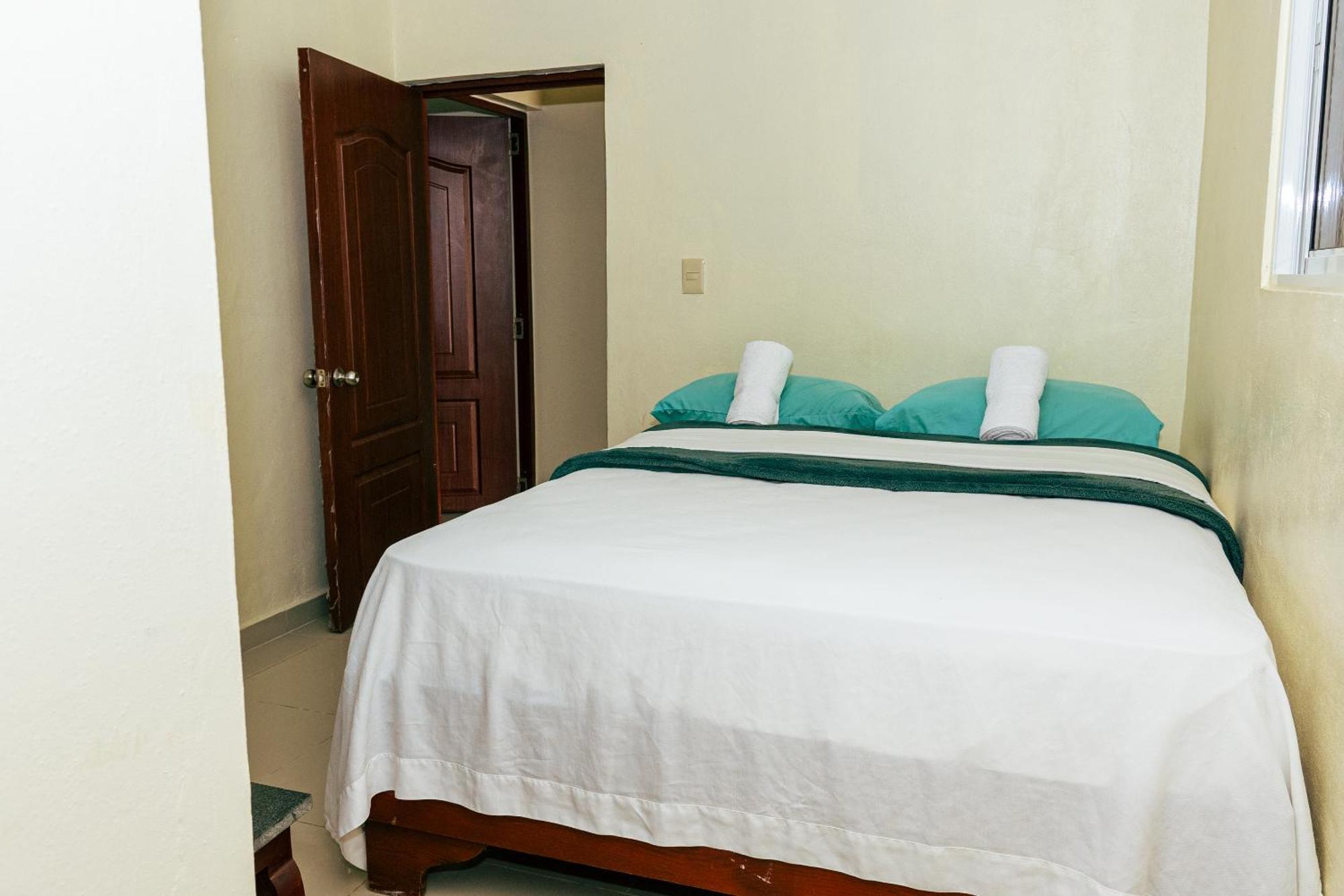 Bnb Tropical Island Aparthotel - Corales Del Sur - Santo Domingo Este Buitenkant foto