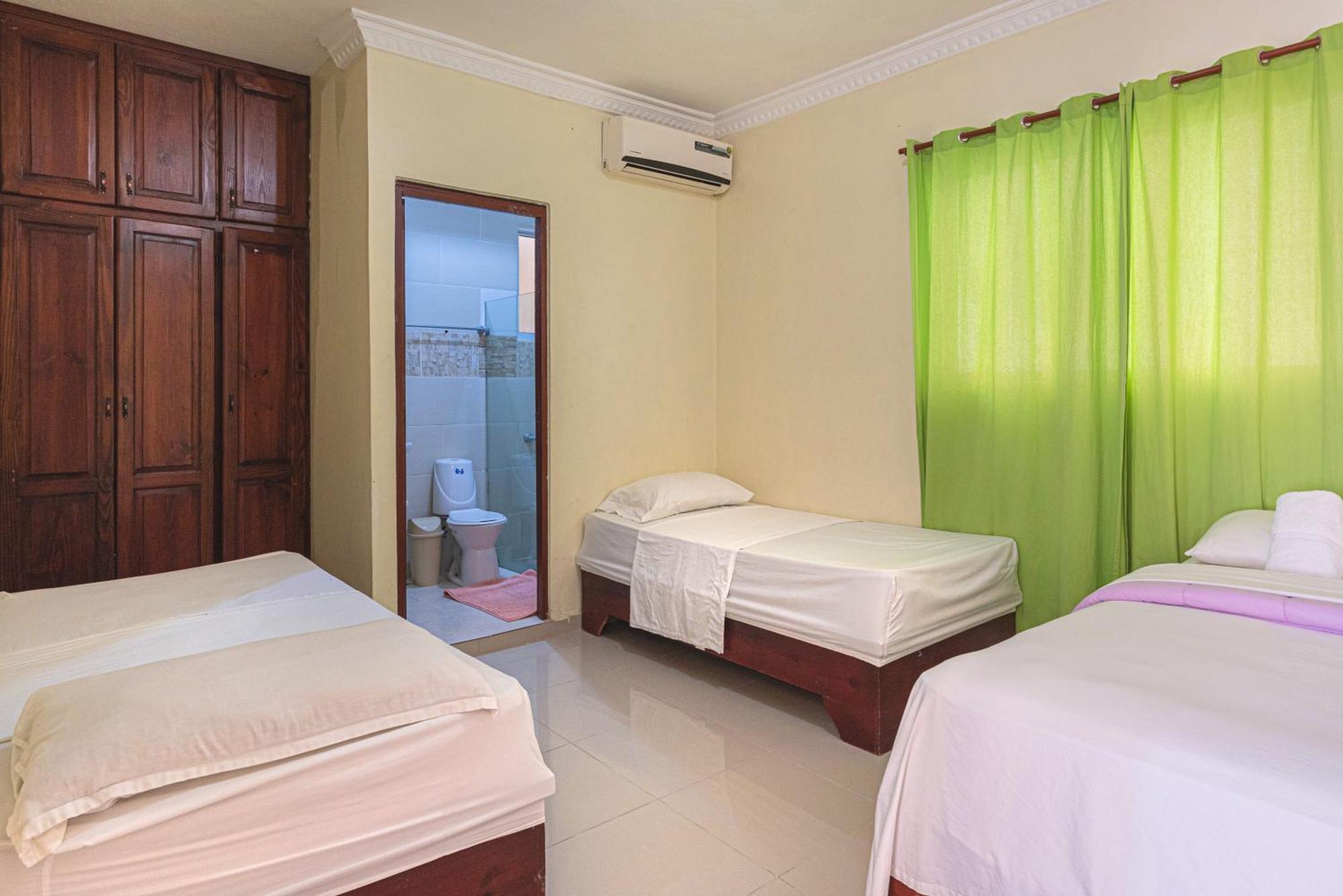 Bnb Tropical Island Aparthotel - Corales Del Sur - Santo Domingo Este Buitenkant foto