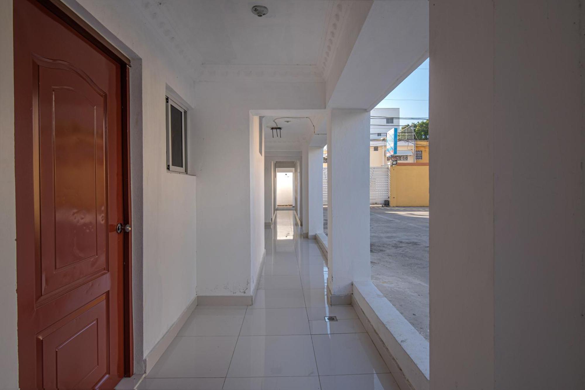 Bnb Tropical Island Aparthotel - Corales Del Sur - Santo Domingo Este Buitenkant foto